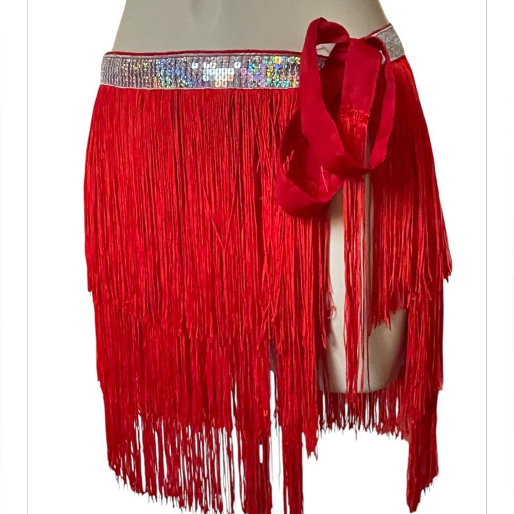 Adjustable skirt